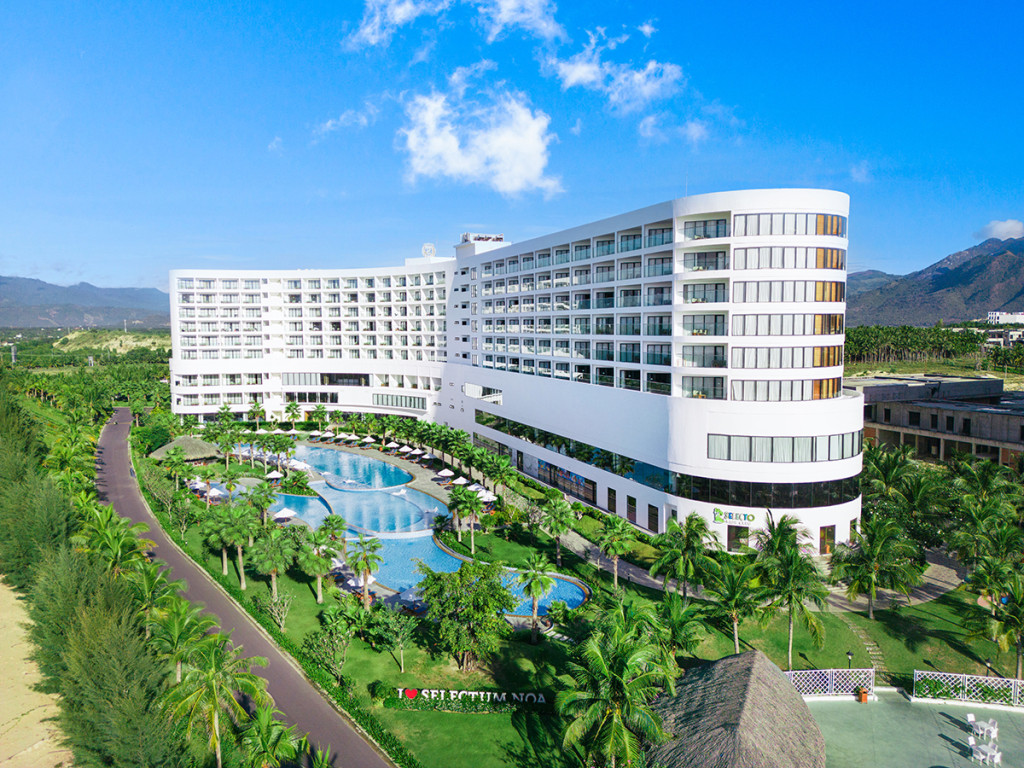 CENTRAL REGION VIETNAM TOUR 2025 NHA TRANG - CAM RANH SELECTUM NOA 5* 4D3N